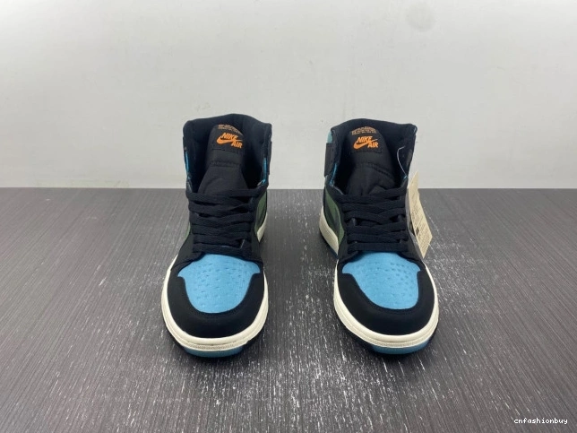 J 1 DB2889-003 Olive Jordan Air Gore-Tex Sky Light Element 0729
